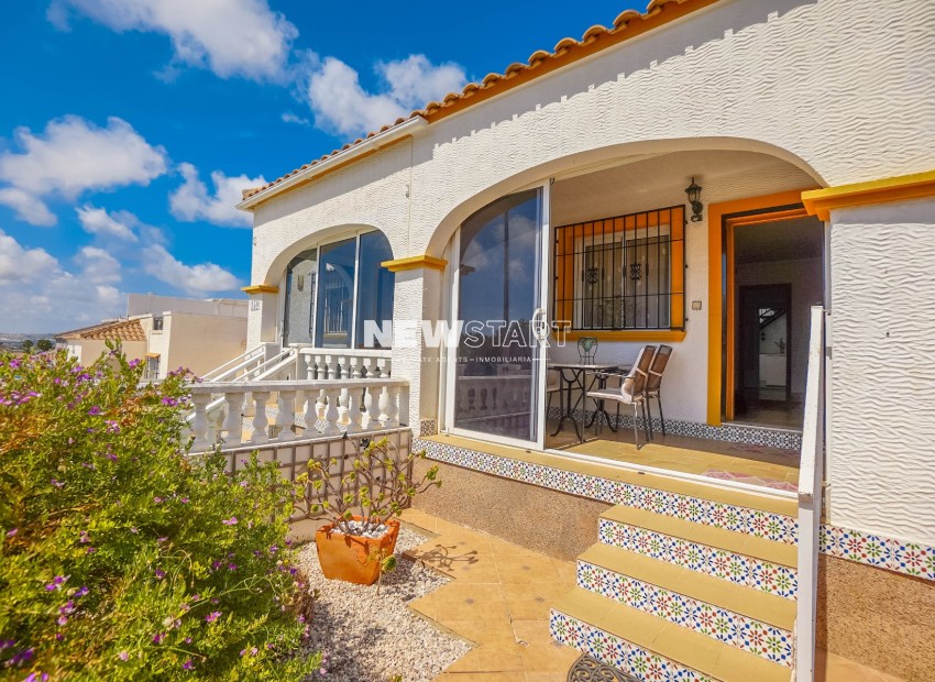 Resale - Quad - La Marina - Urb. La Marina