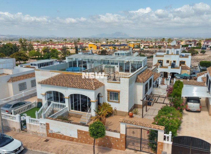 Resale - Quad - La Marina - Urb. La Marina