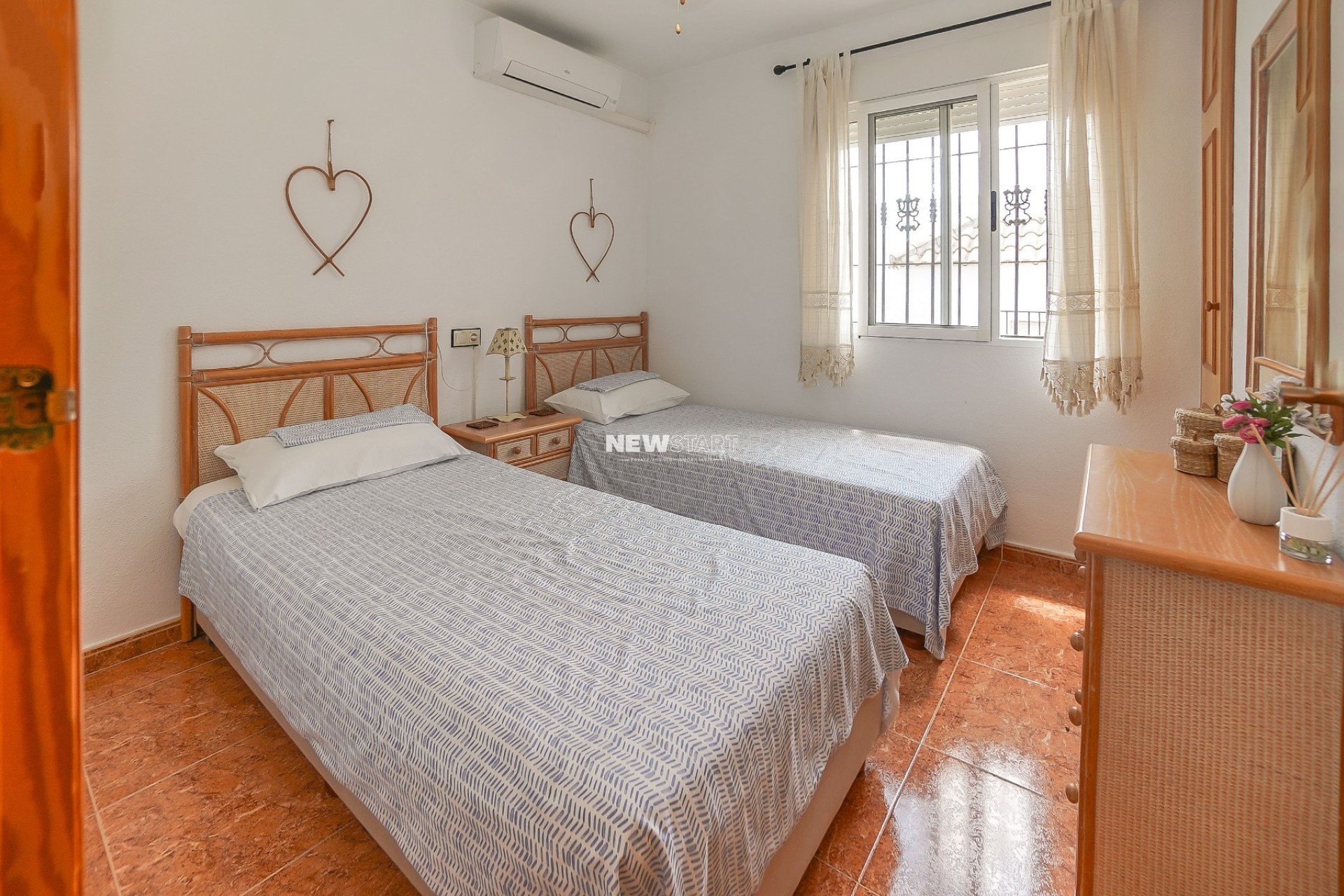Resale - Quad - La Marina - Urb. La Marina
