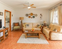Resale - Quad - La Marina - Urb. La Marina