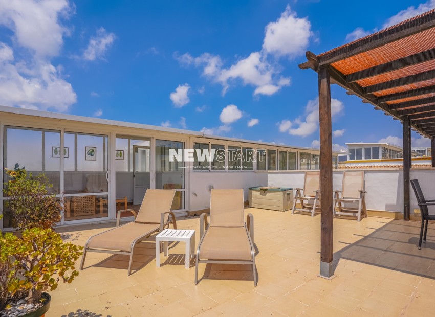 Resale - Quad - La Marina - Urb. La Marina