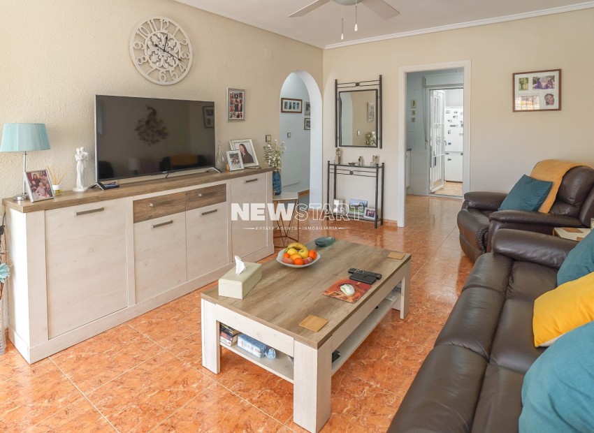 Resale - Quad - La Marina - Urb. La Marina