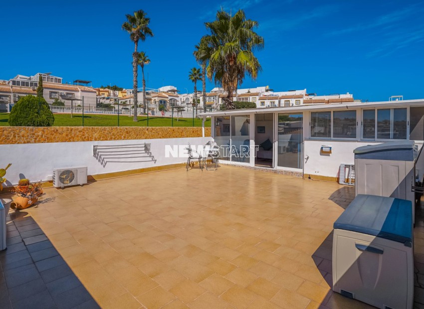 Resale - Quad - La Marina - Urb. La Marina