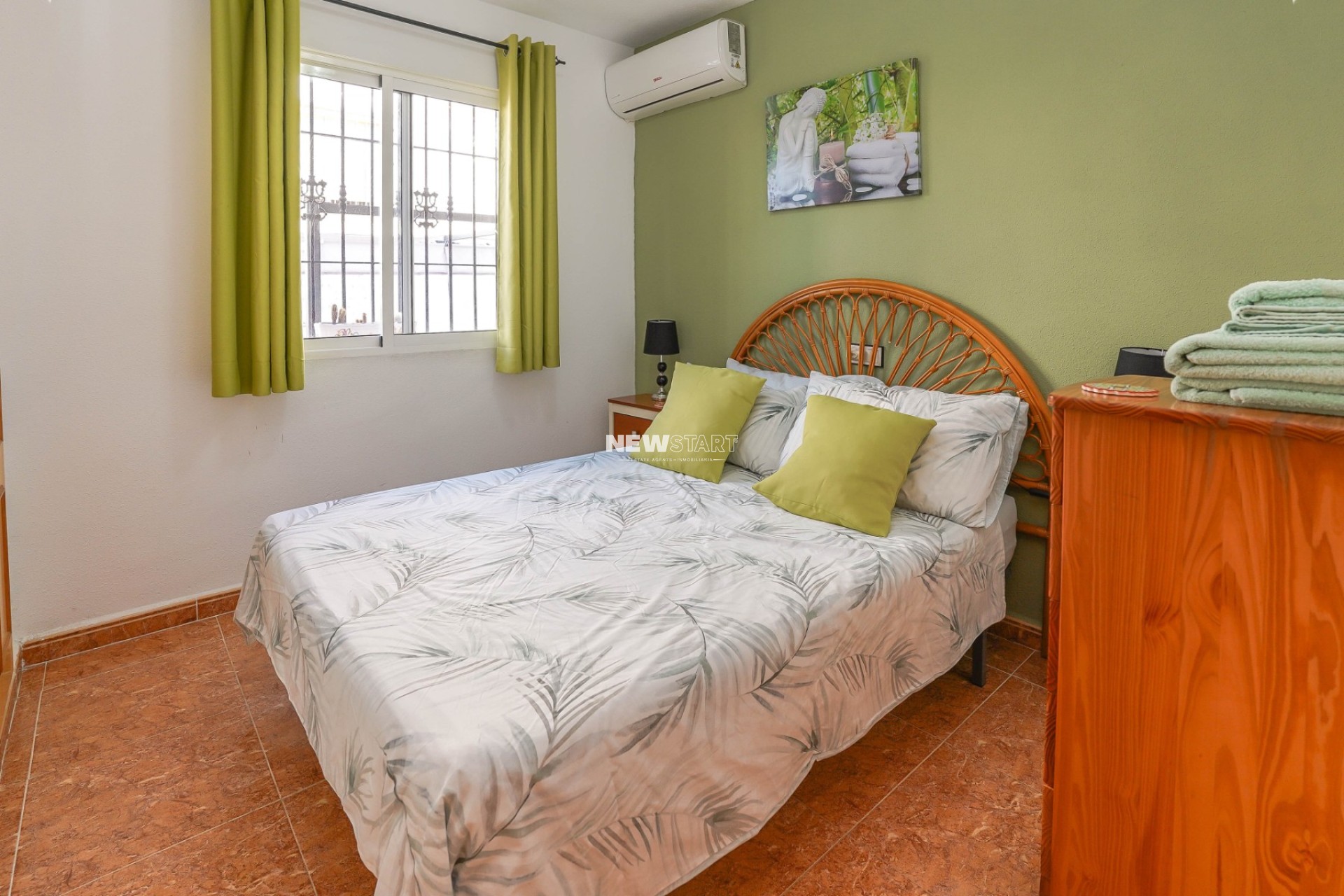 Resale - Quad - La Marina - Urb. La Marina