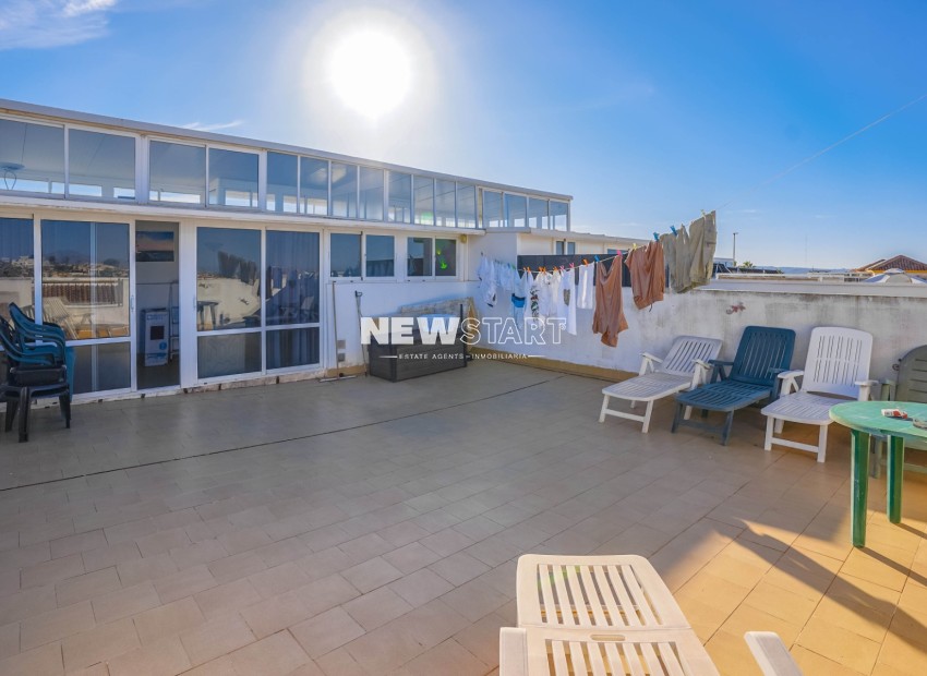 Resale - Quad - La Marina - Urb. La Marina