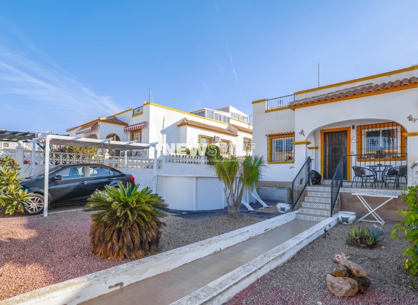 Resale - Quad - La Marina - Urb. La Marina