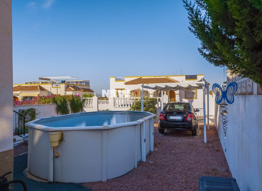 Resale - Quad - La Marina - Urb. La Marina