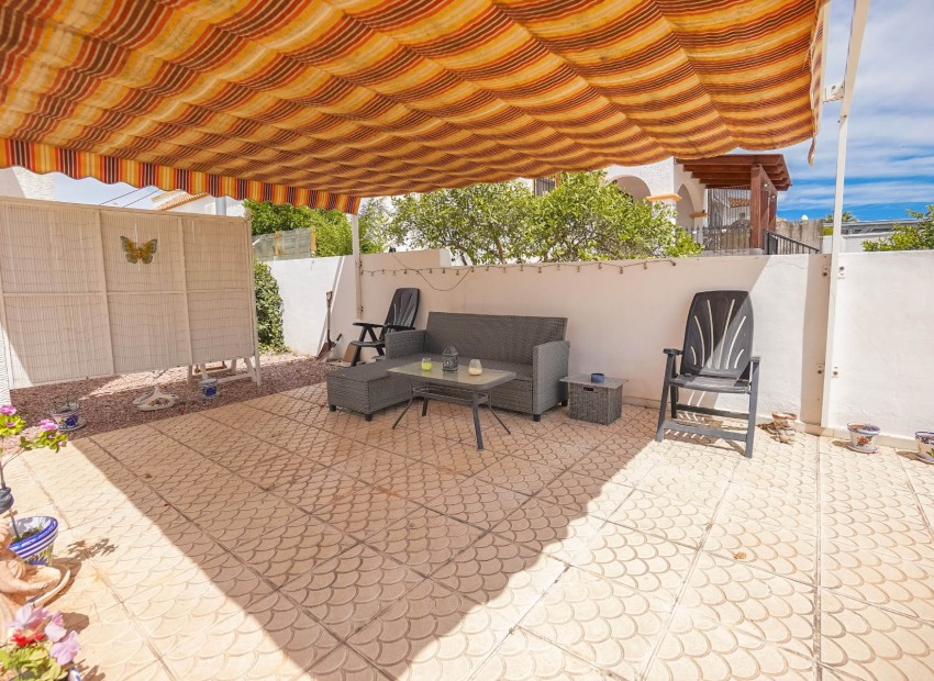 Resale - Quad - La Marina - Urb. La Marina