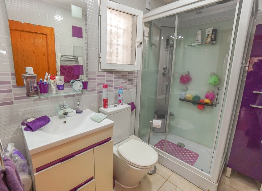 Resale - Quad - La Marina - Urb. La Marina