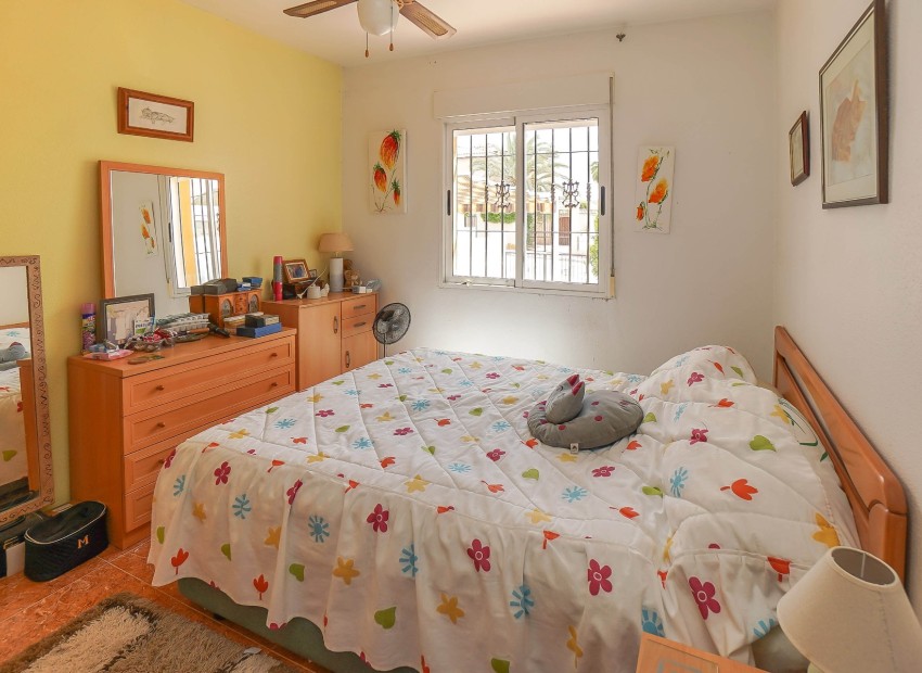 Resale - Quad - La Marina - Urb. La Marina