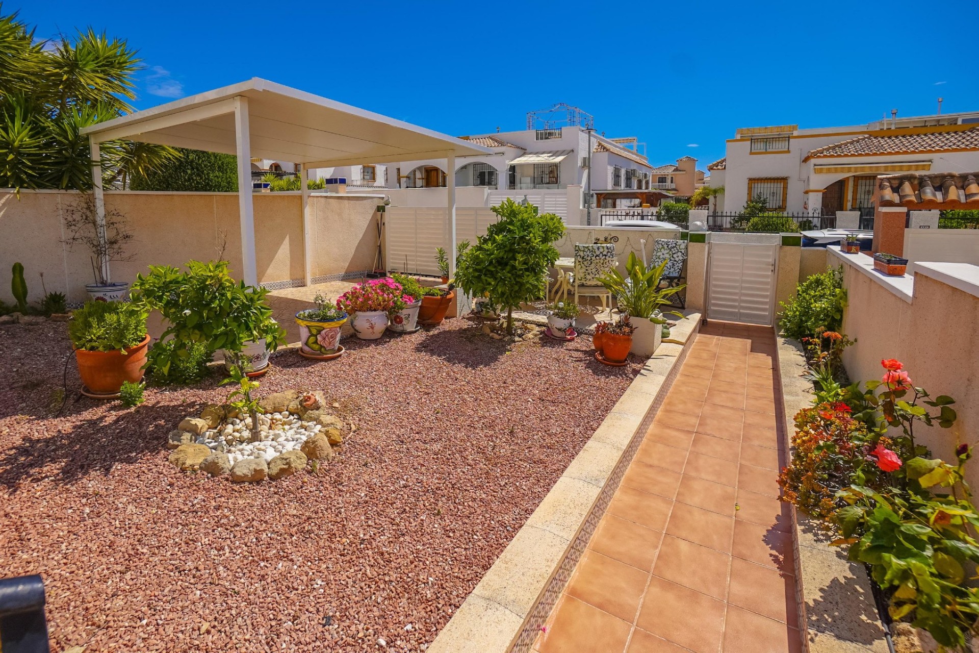 Resale - Quad - La Marina - Urb. La Marina