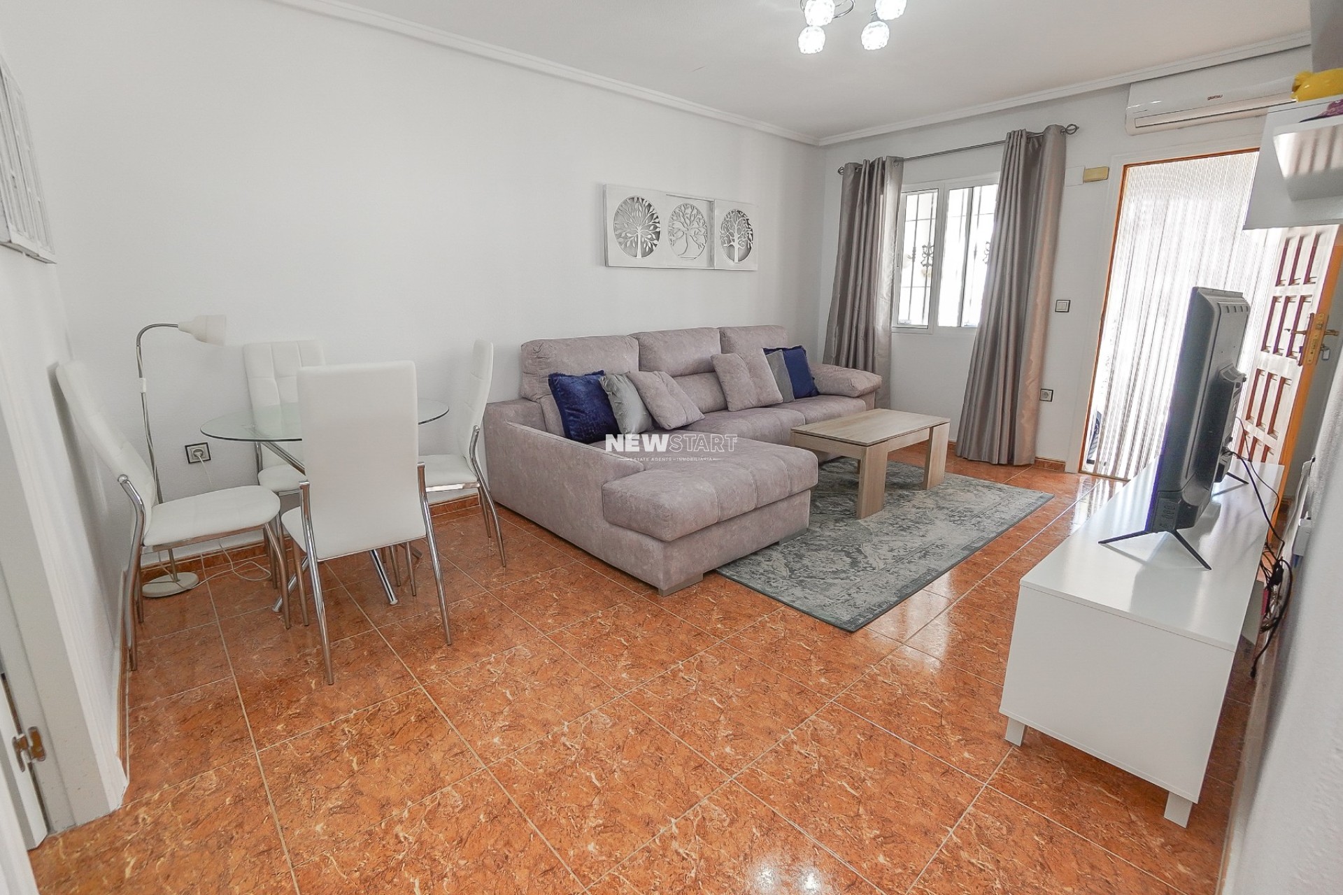 Resale - Quad - La Marina - Urb. La Marina