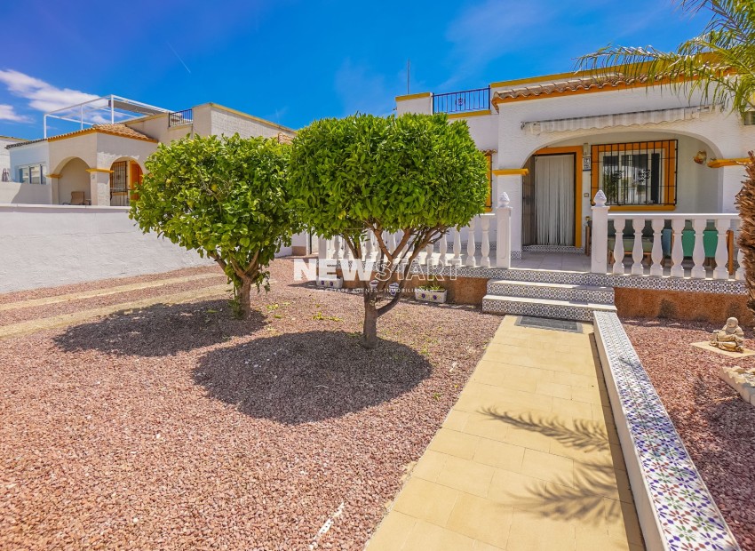 Resale - Quad - La Marina - Urb. La Marina