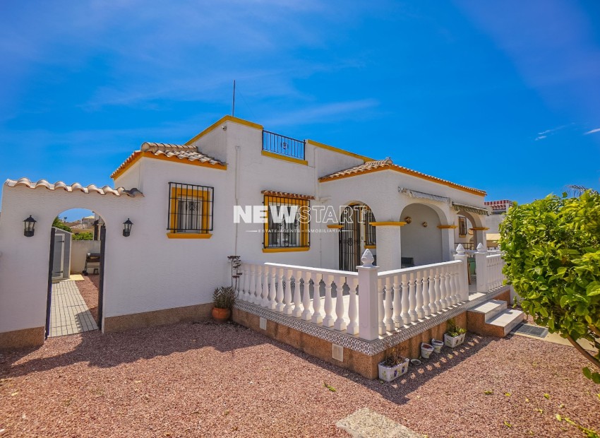 Resale - Quad - La Marina - Urb. La Marina