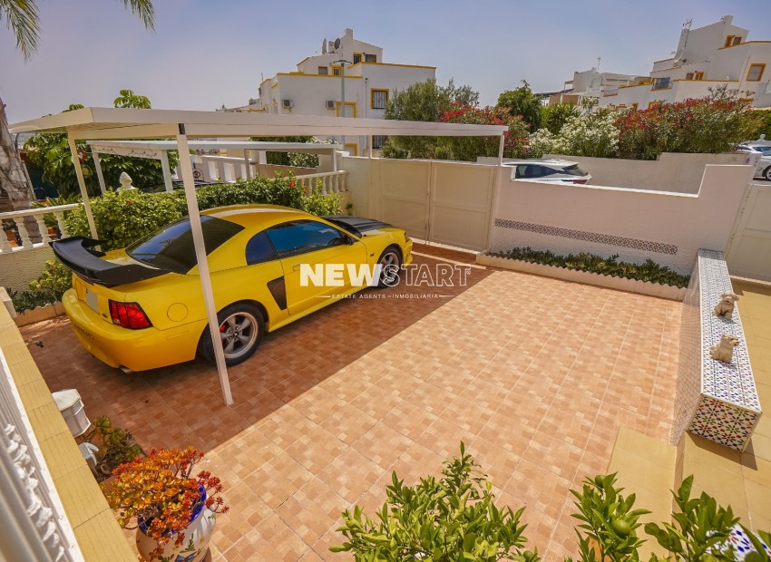 Resale - Quad - La Marina - Urb. La Marina