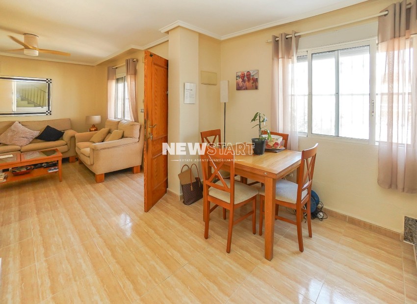 Resale - Quad - Lo Crispin