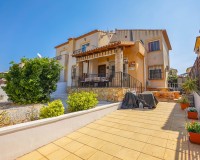 Resale - Quad - Lo Crispin