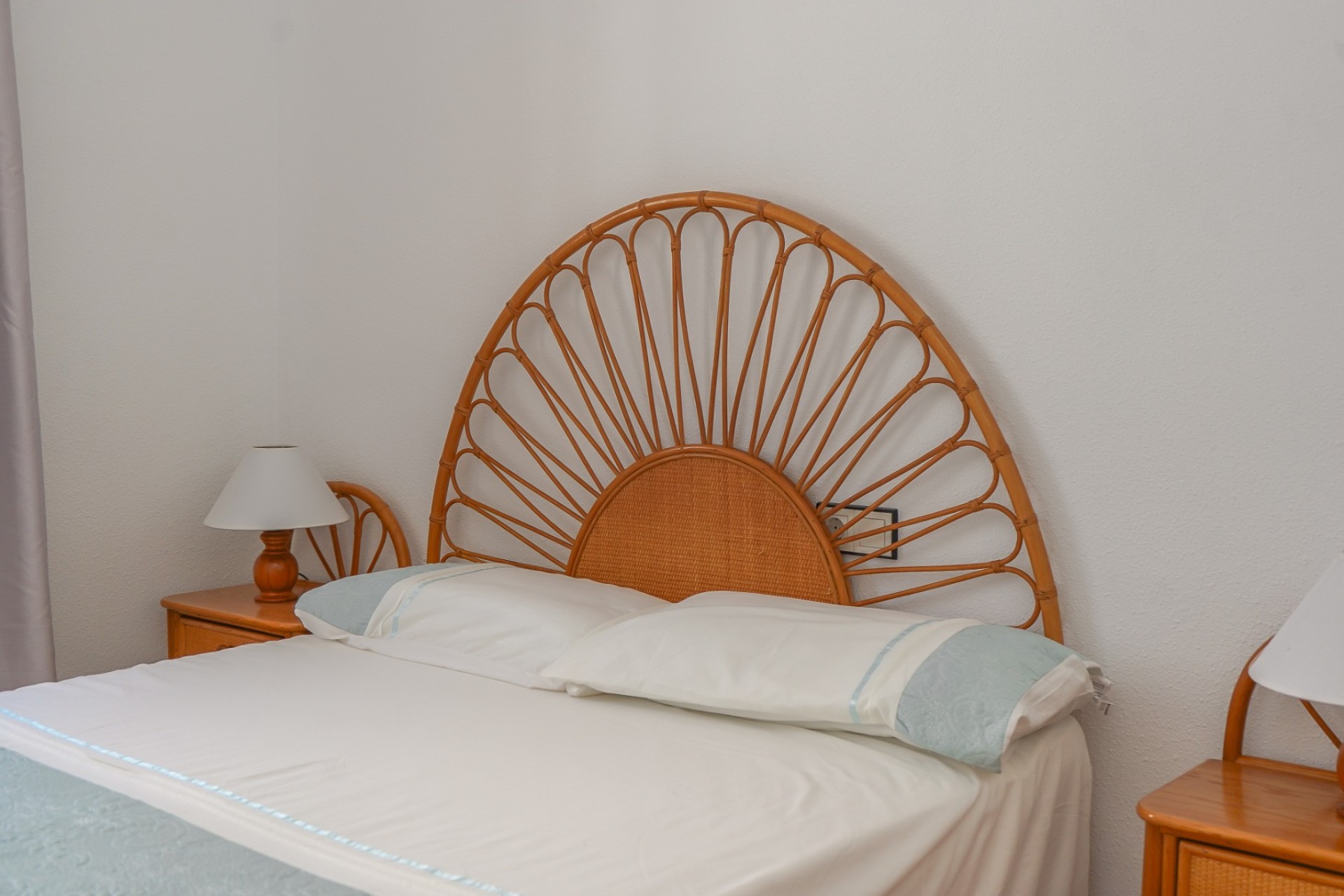 Resale - Quad / Semi-Detached - La Marina - Urb. La Marina