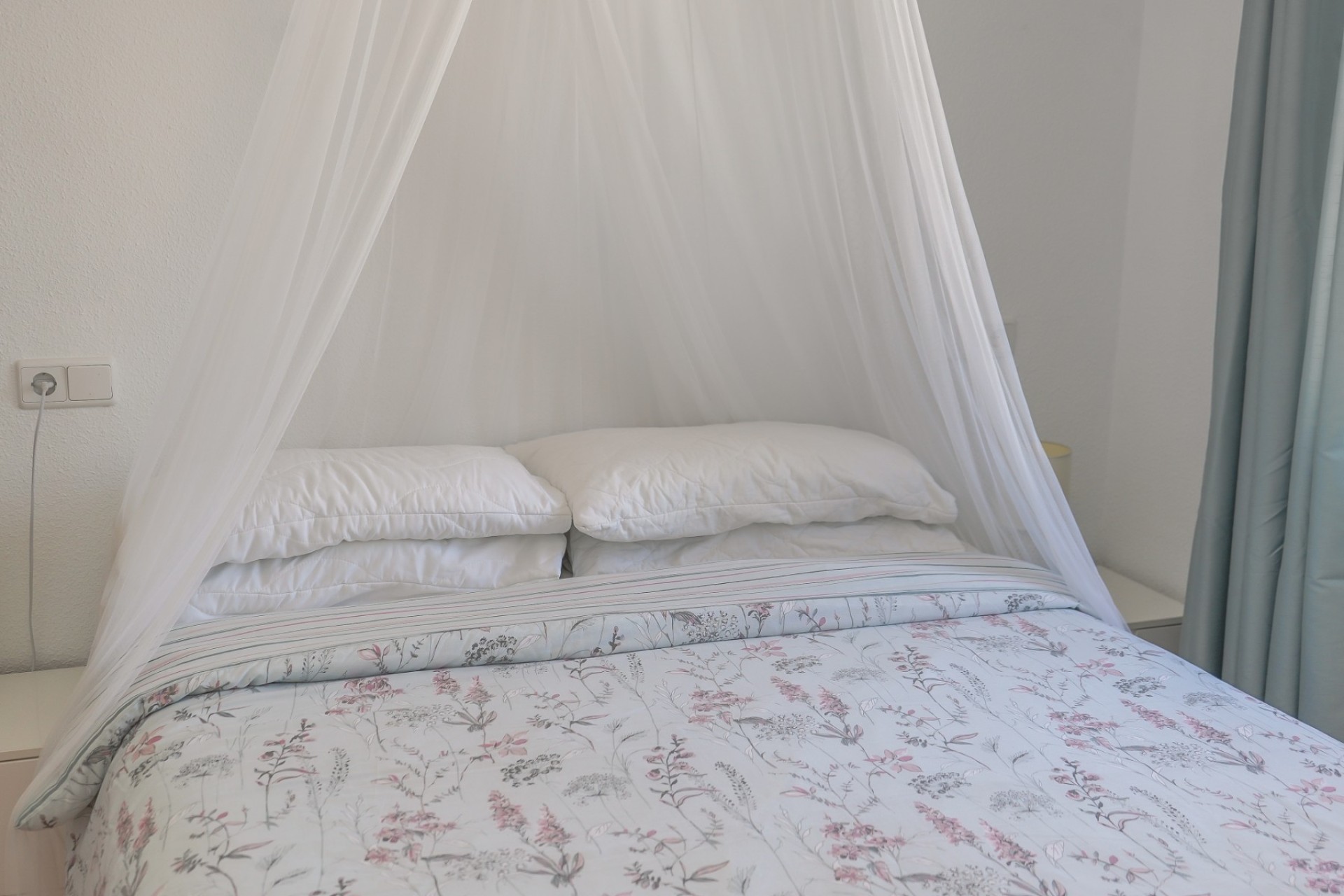 Resale - Quad / Semi-Detached - La Marina - Urb. La Marina