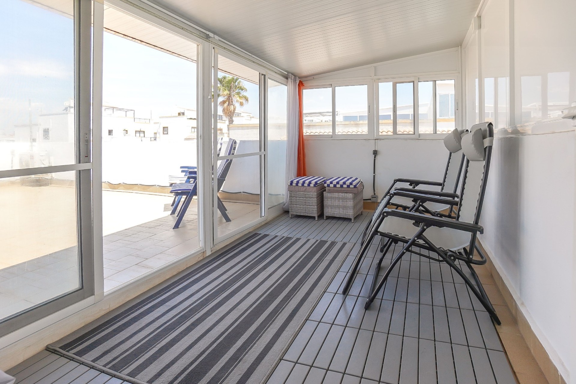 Resale - Quad / Semi-Detached - La Marina - Urb. La Marina