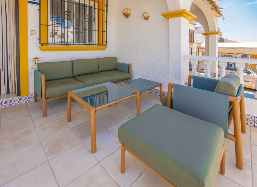 Resale - Quad / Semi-Detached - La Marina - Urb. La Marina