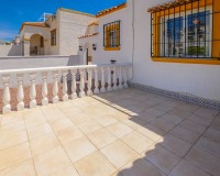 Resale - Quad / Semi-Detached - La Marina - Urb. La Marina
