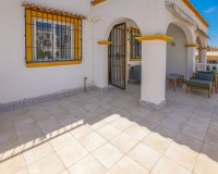 Resale - Quad / Semi-Detached - La Marina - Urb. La Marina