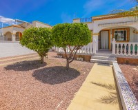 Resale - Quad / Semi-Detached - La Marina - Urb. La Marina