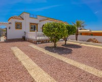 Resale - Quad / Semi-Detached - La Marina - Urb. La Marina