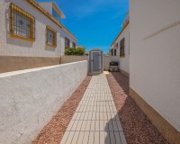 Resale - Quad / Semi-Detached - La Marina - Urb. La Marina