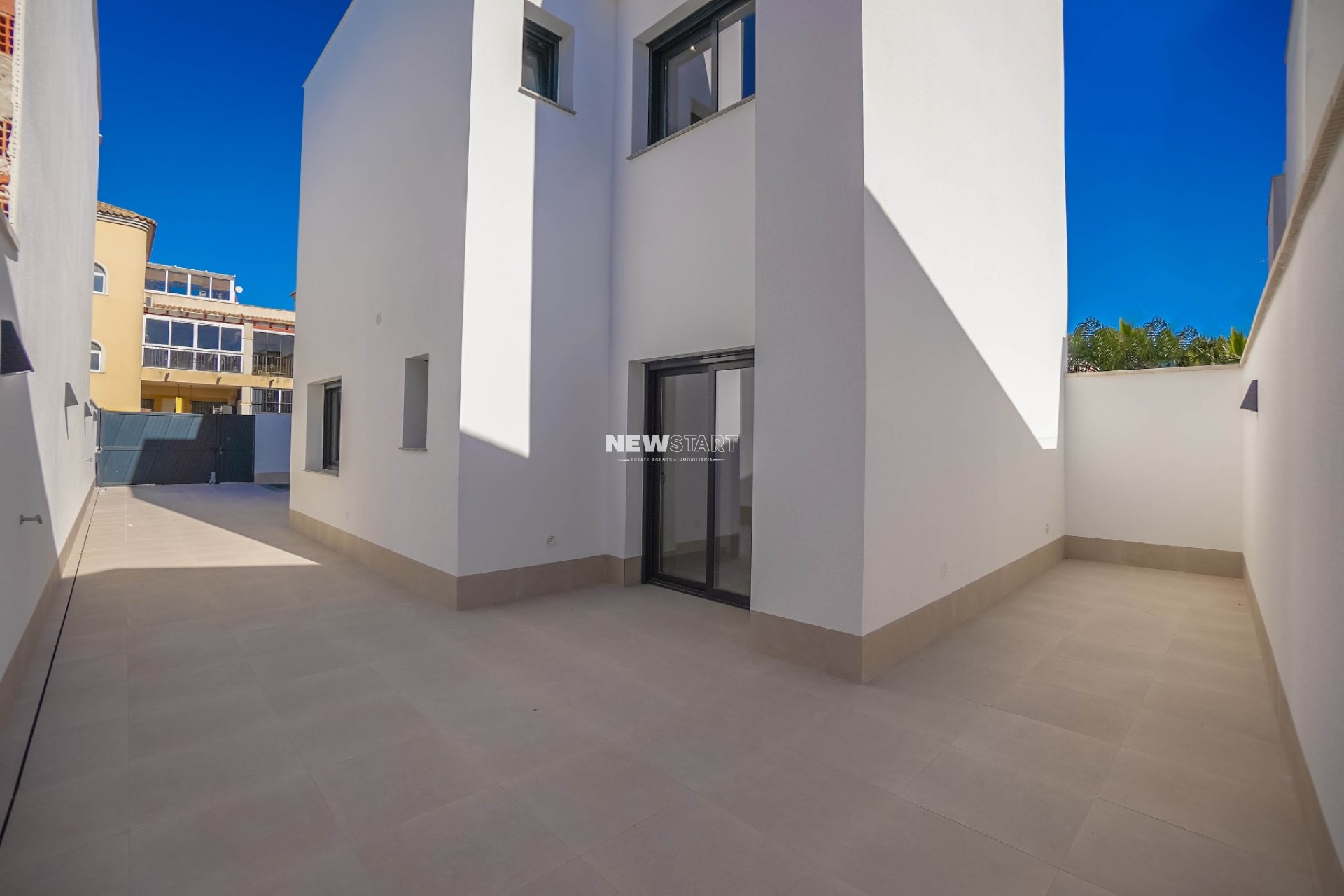 Resale - Semi-Detached - Formentera del Segura