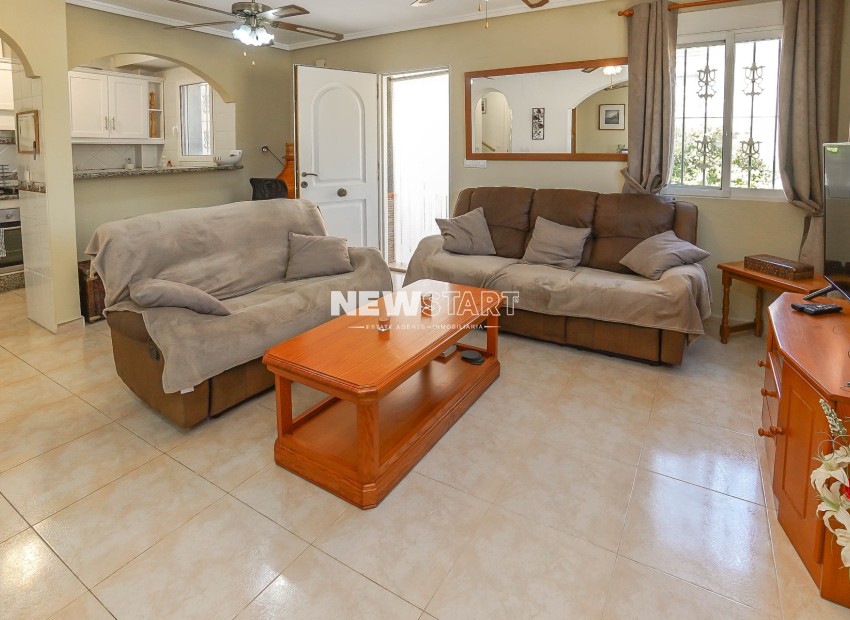 Resale - Semi-Detached - La Marina - Urb. El Oasis