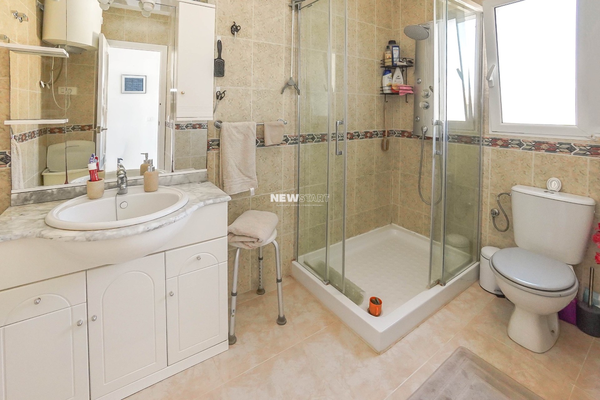 Resale - Semi-Detached - La Marina - Urb. El Oasis