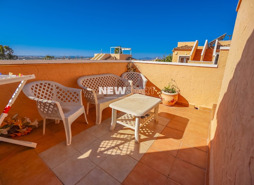 Resale - Semi-Detached - La Marina - Urb. La Marina