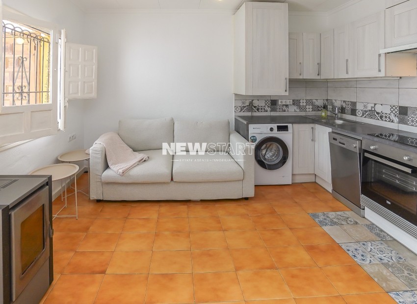 Resale - Terraced - La Marina - Urb. La Marina