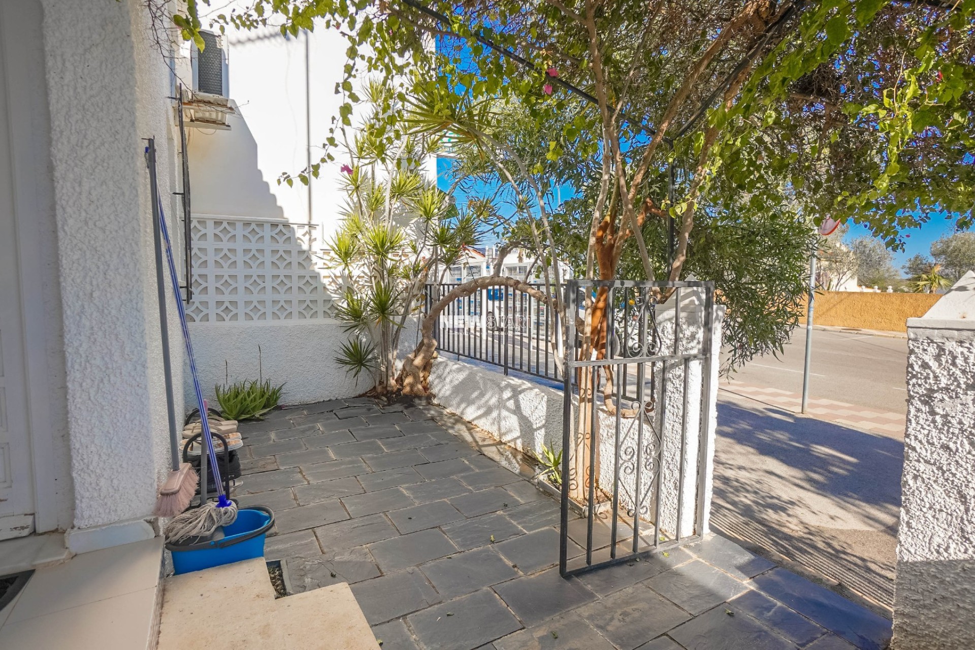 Resale - Terraced - La Marina - Urb. La Marina