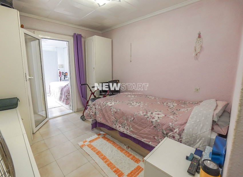 Resale - Terraced - La Marina - Urb. La Marina