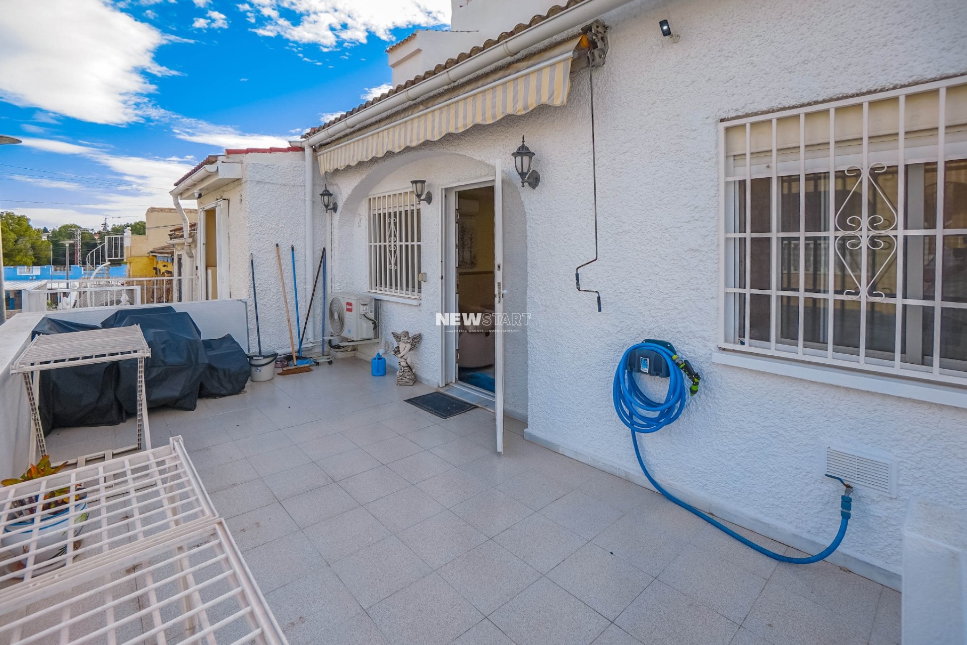 Resale - Terraced - La Marina - Urb. La Marina