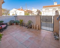 Resale - Terraced - La Marina - Urb. La Marina