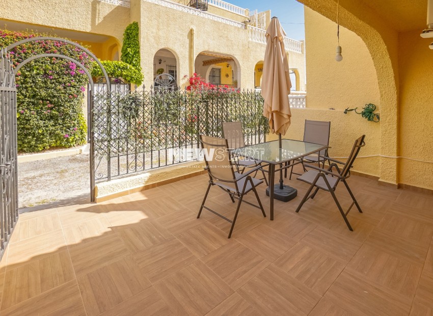 Resale - Terraced - La Marina - Urb. La Marina