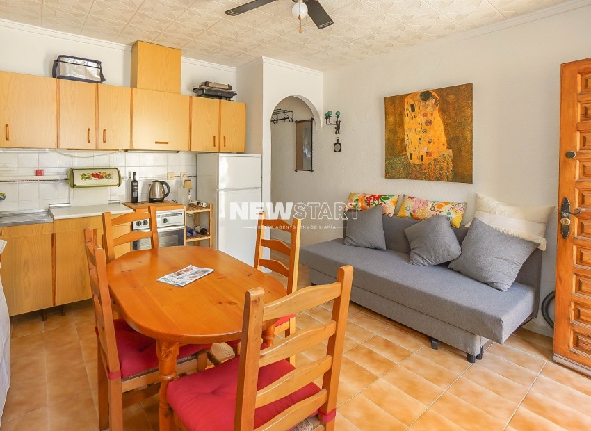 Resale - Terraced - La Marina - Urb. La Marina