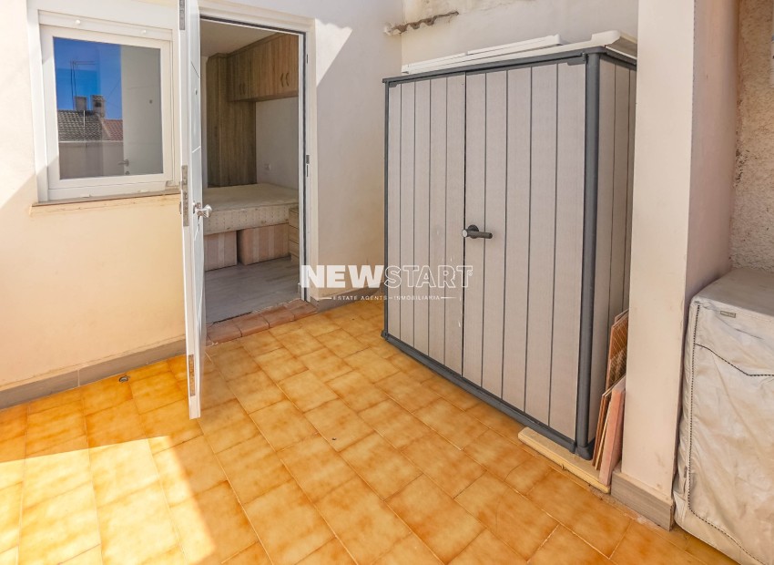 Resale - Terraced - La Marina - Urb. La Marina