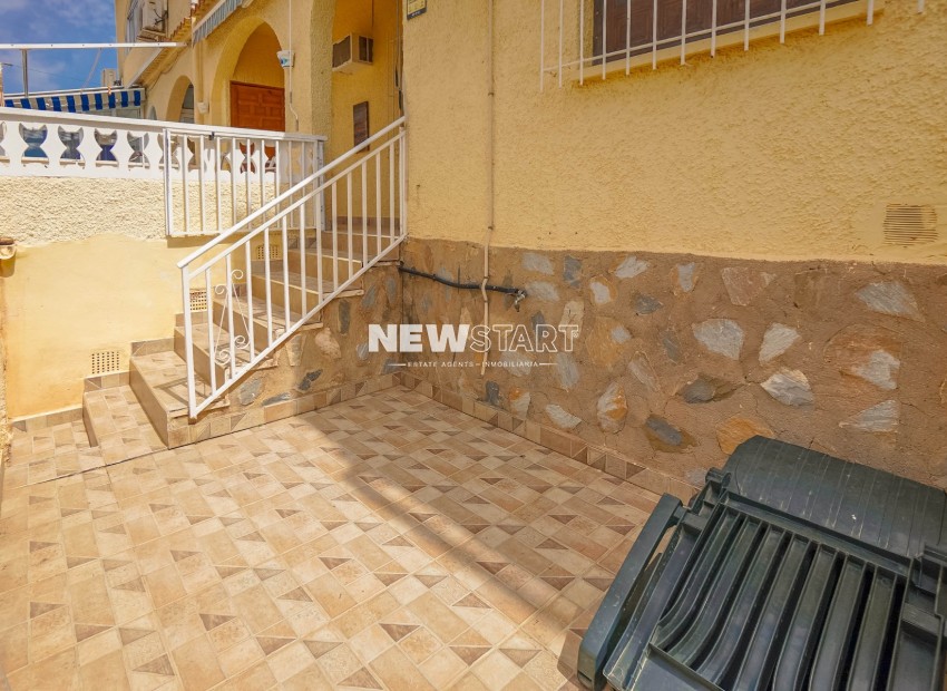 Resale - Terraced - La Marina - Urb. La Marina