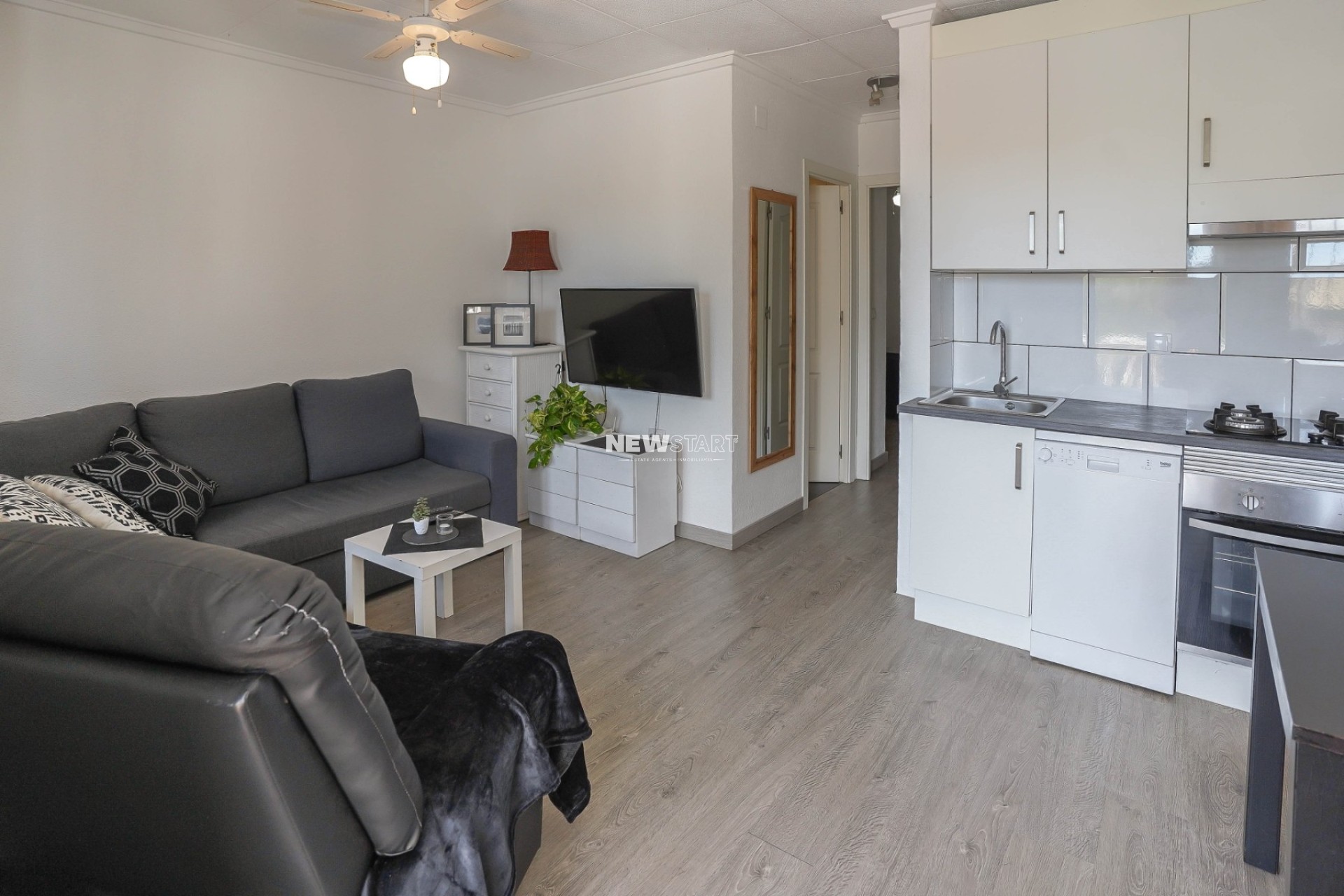 Resale - Terraced - La Marina - Urb. La Marina