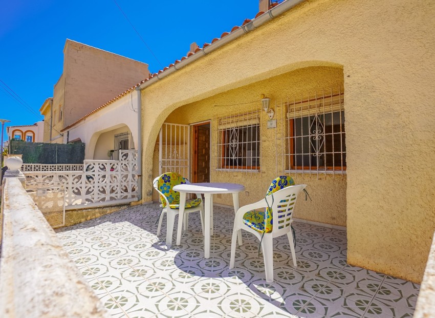 Resale - Terraced - La Marina - Urb. La Marina