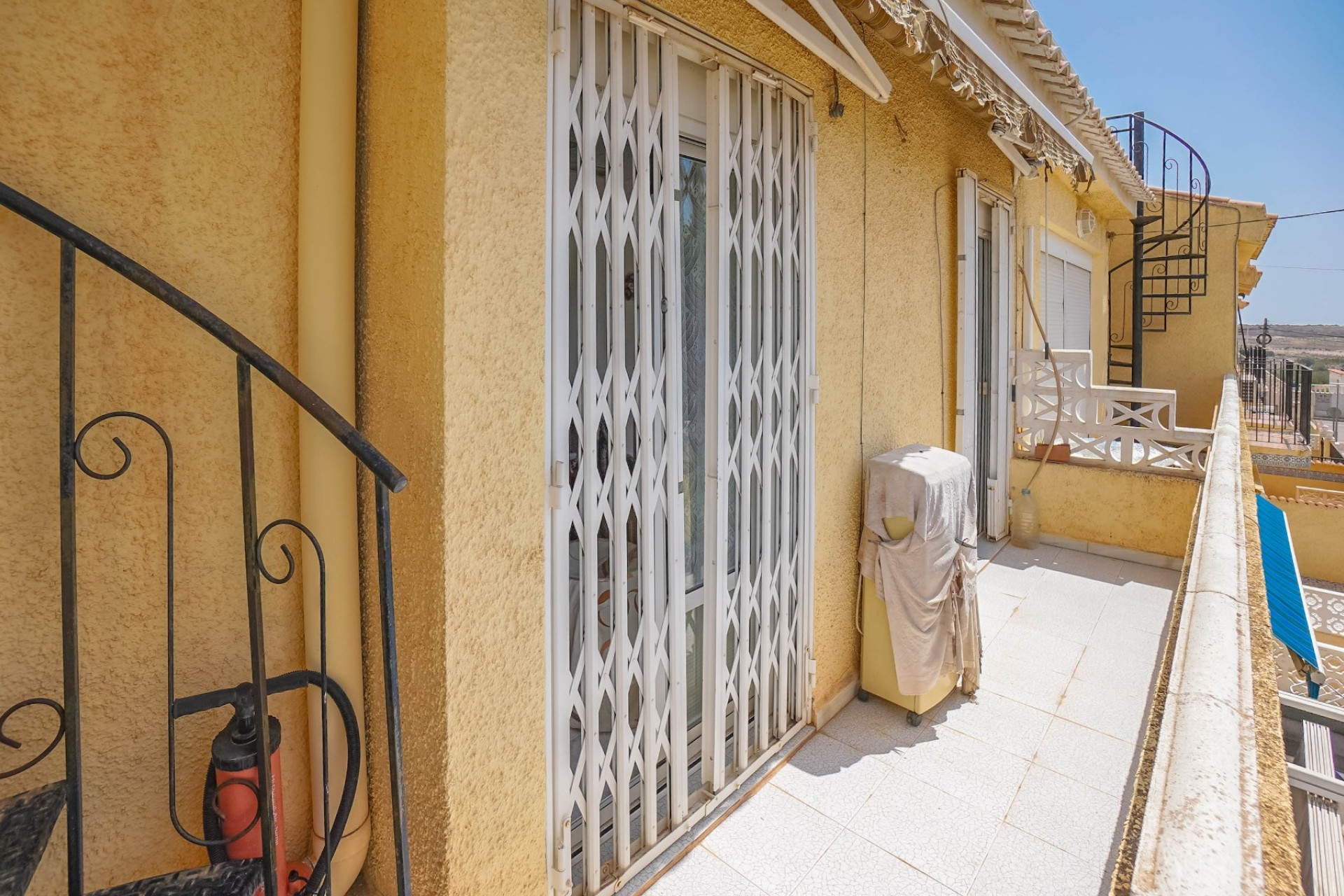 Resale - Terraced - La Marina - Urb. La Marina
