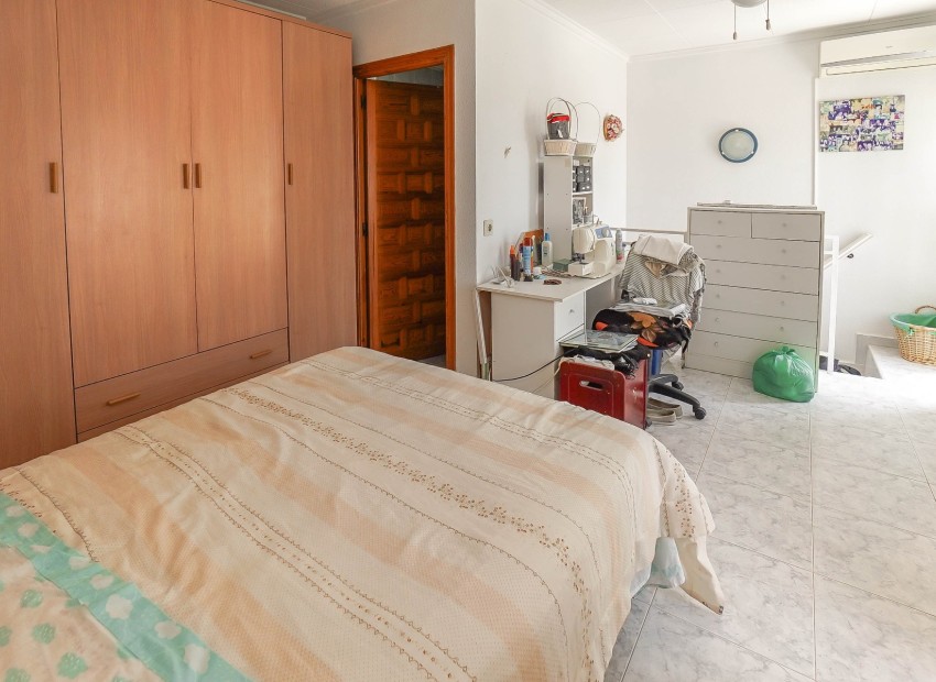 Resale - Terraced - La Marina - Urb. La Marina