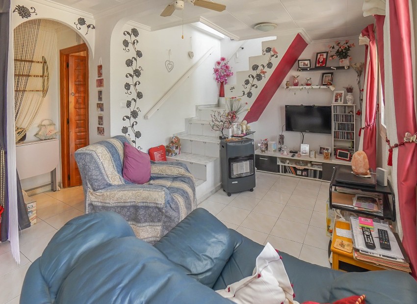 Resale - Terraced - La Marina - Urb. La Marina