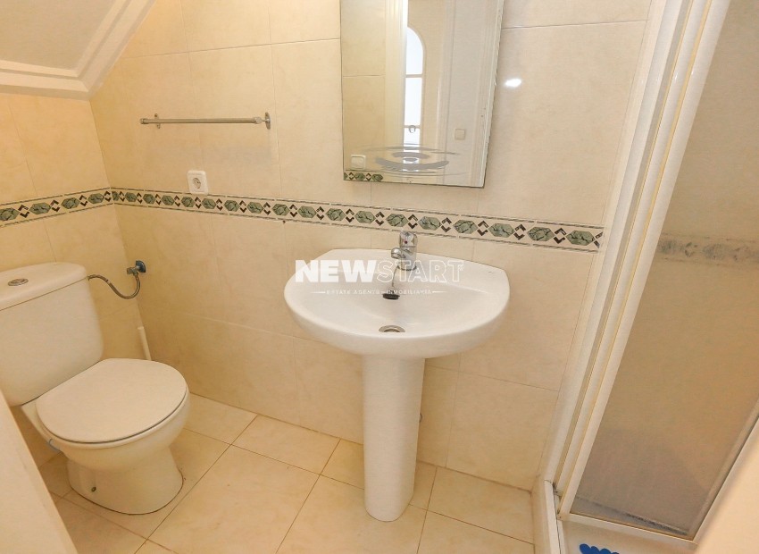 Resale - Townhouse - Ciudad Quesada