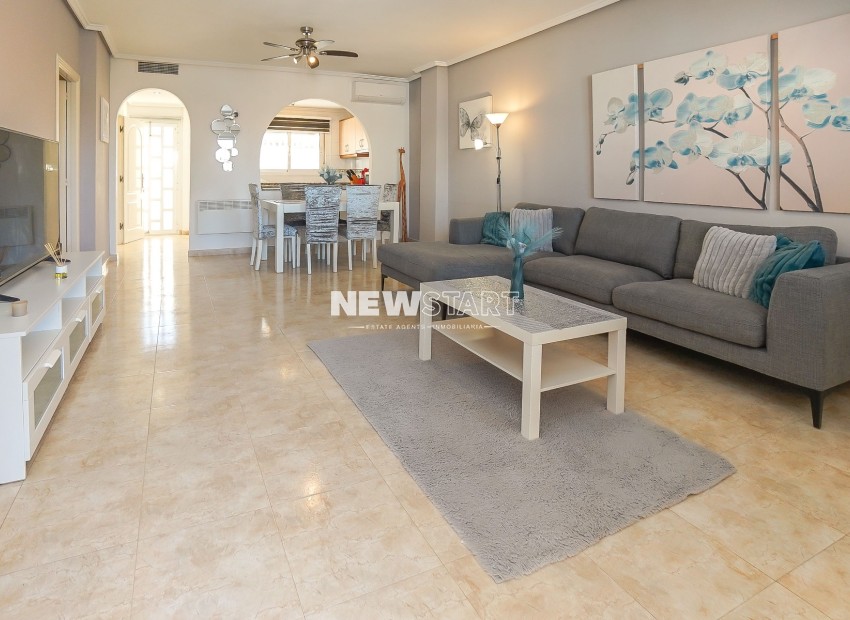 Resale - Townhouse - Ciudad Quesada